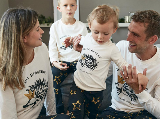 風(fēng)靡英國(guó)的服裝品牌NEXT：業(yè)績(jī)?cè)鲩L(zhǎng) 上調(diào)盈利預(yù)期